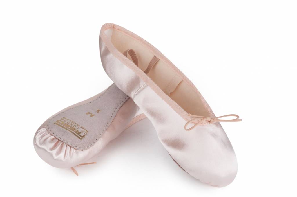 A Guide To Cleaning Your Ballet Shoes